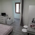 Casa Liberty 3* مانديلو ديل لاريو