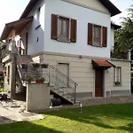 بيت ضيافة Casa Liberty مانديلو ديل لاريو