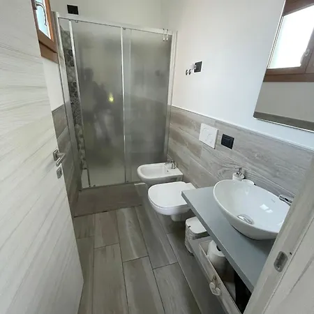Guest house Casa Liberty Mandello del Lario