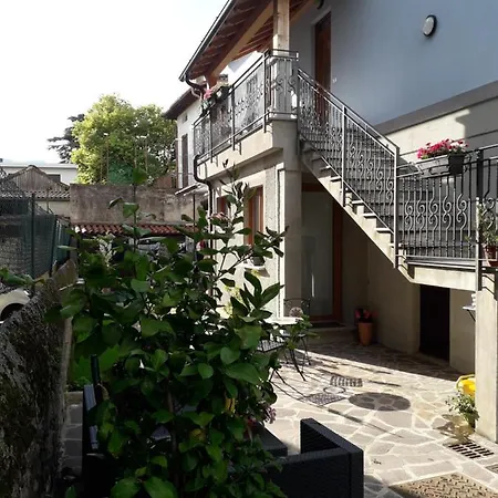 Casa Liberty 3* Mandello del Lario